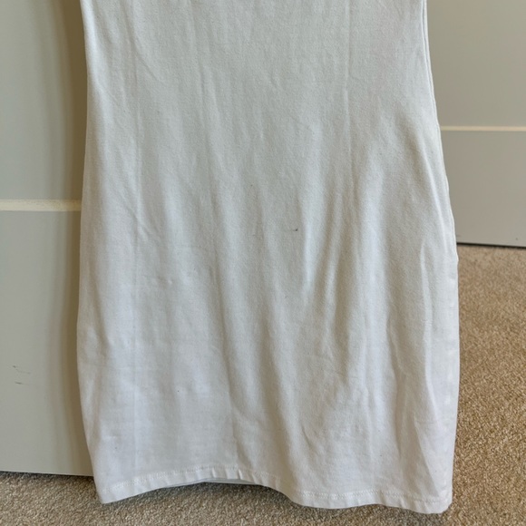 BODYCON GRAPHIC DRESS - Picture 3 of 8